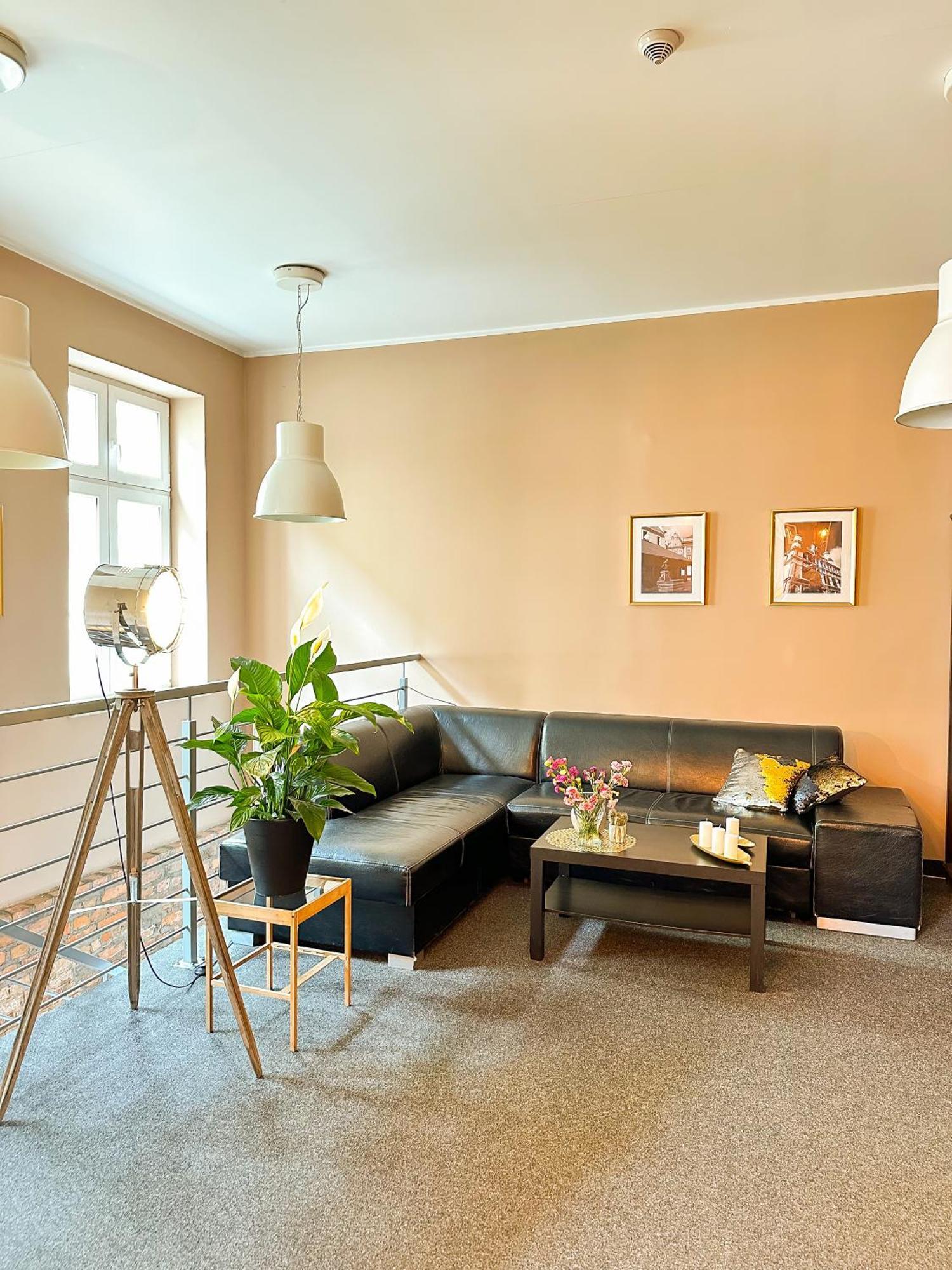 Expolis Residence - City Center Mtp Targi - 24H #Betterthanyourex Poznań Exterior foto