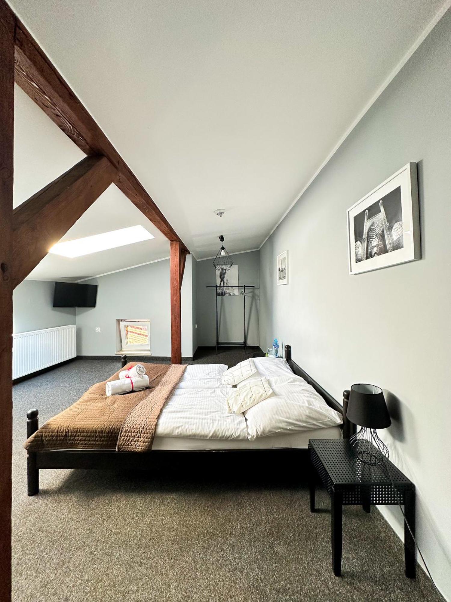 Expolis Residence - City Center Mtp Targi - 24H #Betterthanyourex Poznań Exterior foto