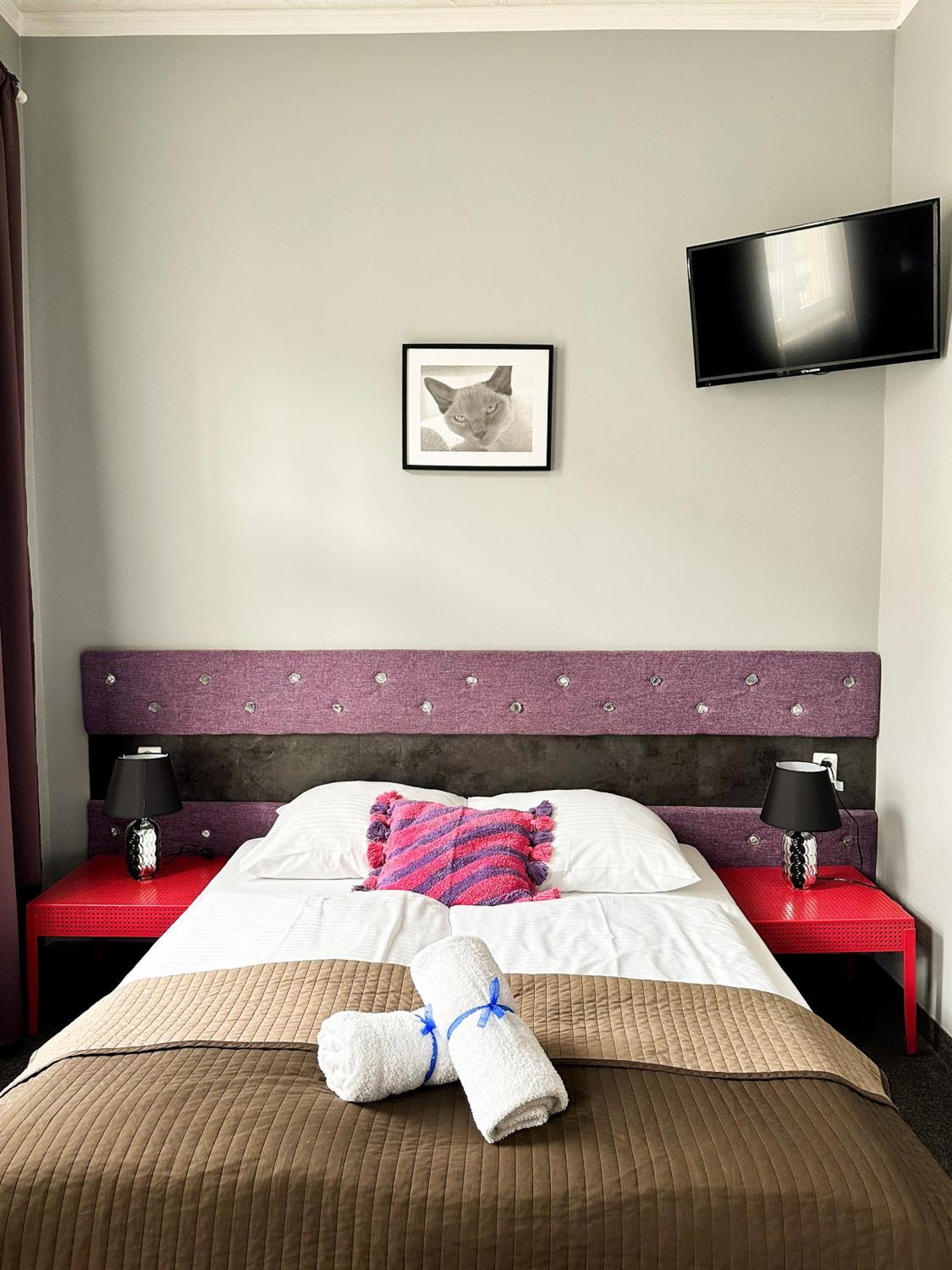 Expolis Residence - City Center Mtp Targi - 24H #Betterthanyourex Poznań Exterior foto