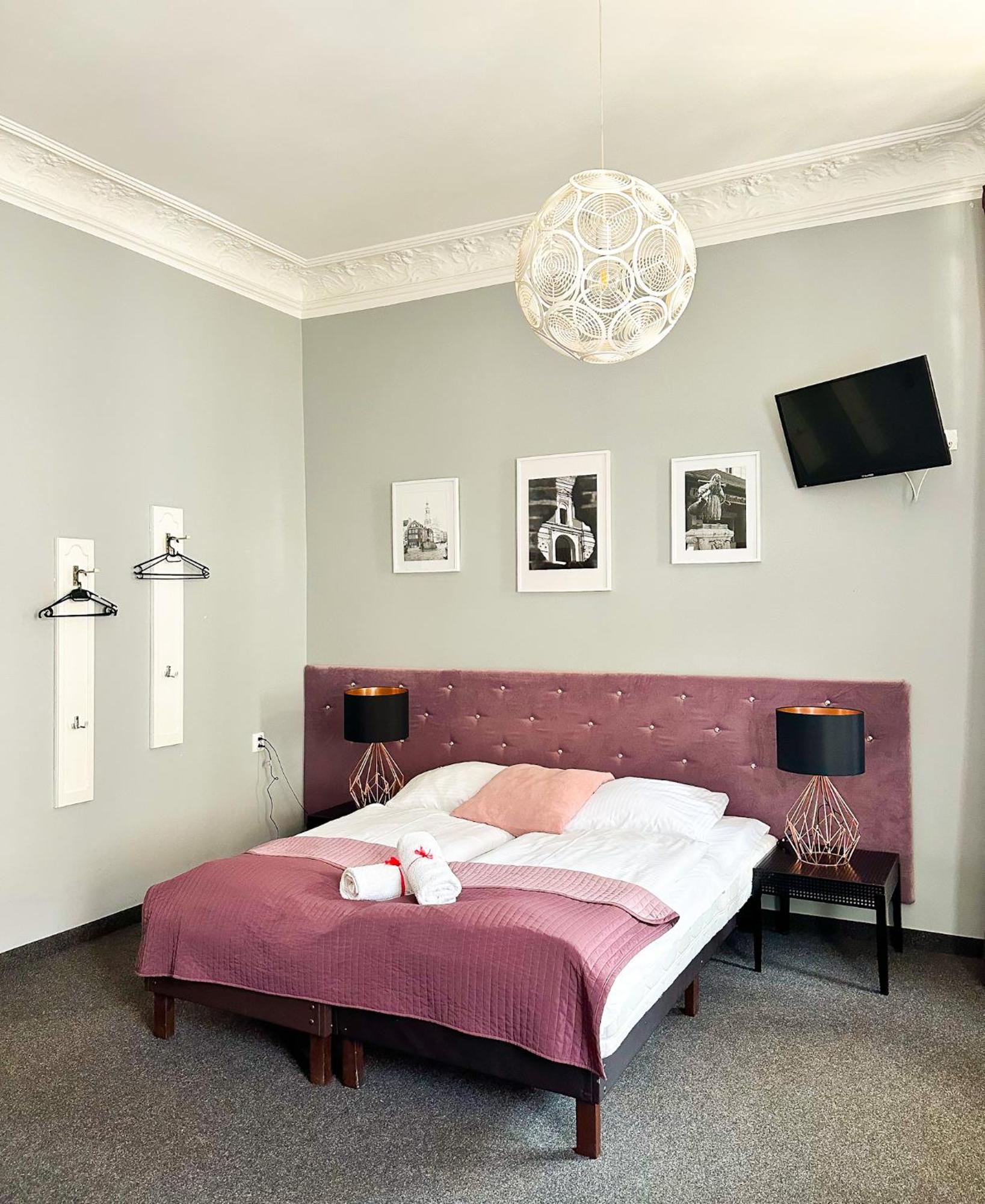 Expolis Residence - City Center Mtp Targi - 24H #Betterthanyourex Poznań Exterior foto