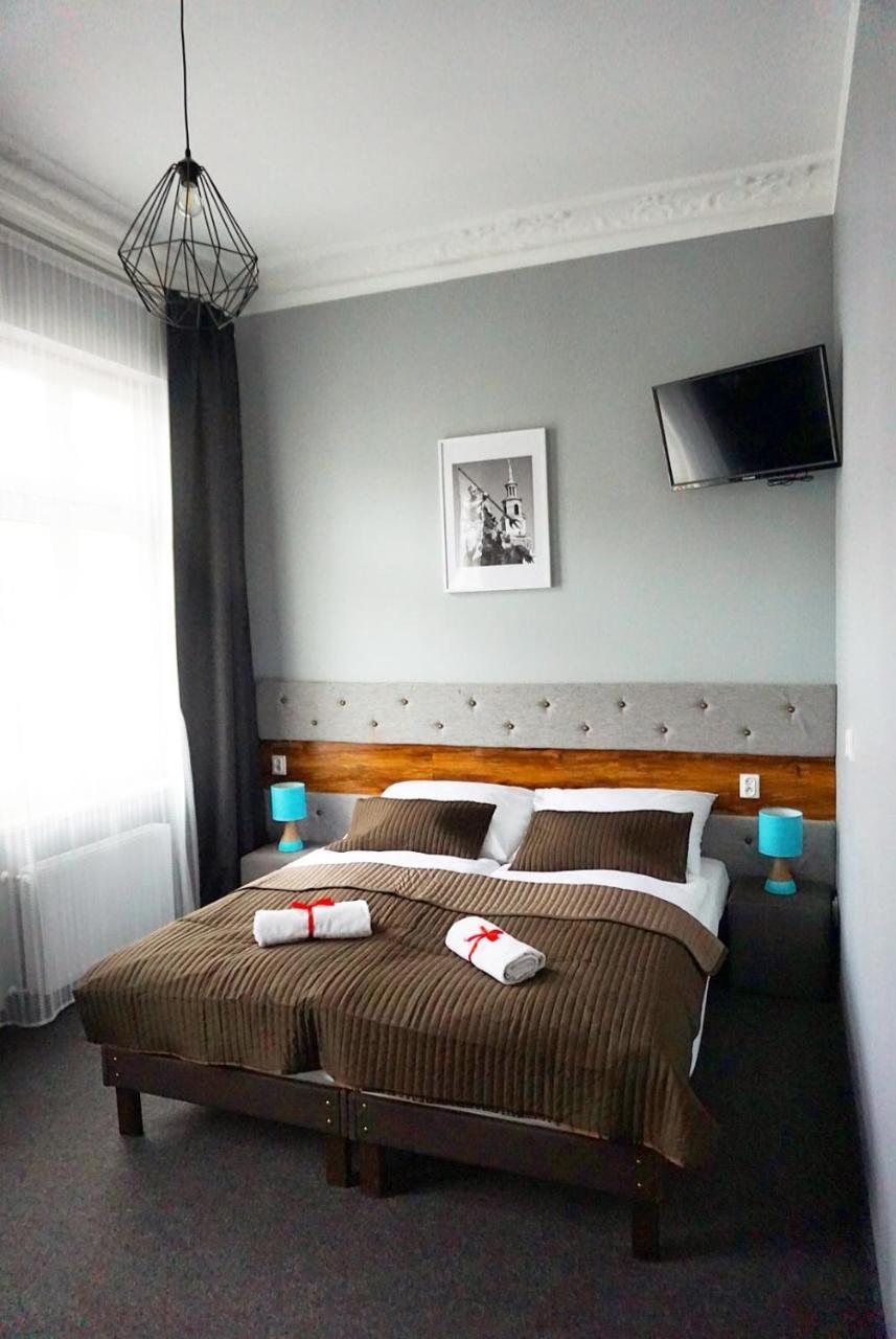 Expolis Residence - City Center Mtp Targi - 24H #Betterthanyourex Poznań Exterior foto
